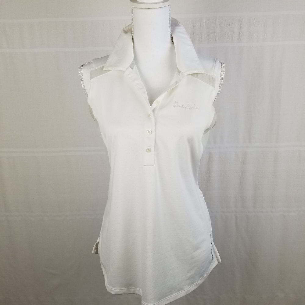 Under Armour loose HeatGear sleeveless top M